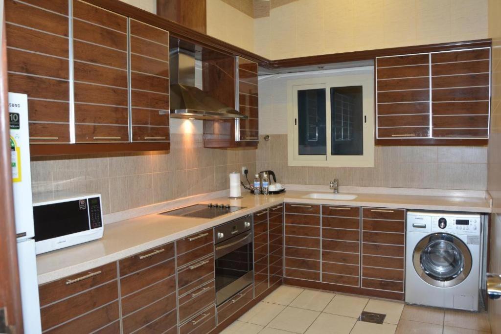Mandarin Alshamal Hotel Apartments Riade Exterior foto